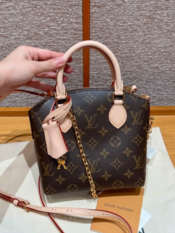 LOUIS VUITTON LOCKIT BB